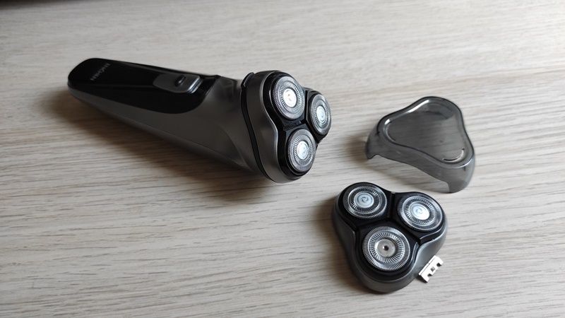 เปลี่ยนใบมีดโกน Enchen Black Stone